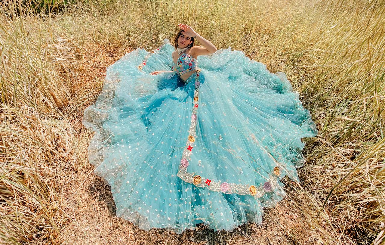 Make Your Festivities Memorable with Modern Designer Ethnic Wear